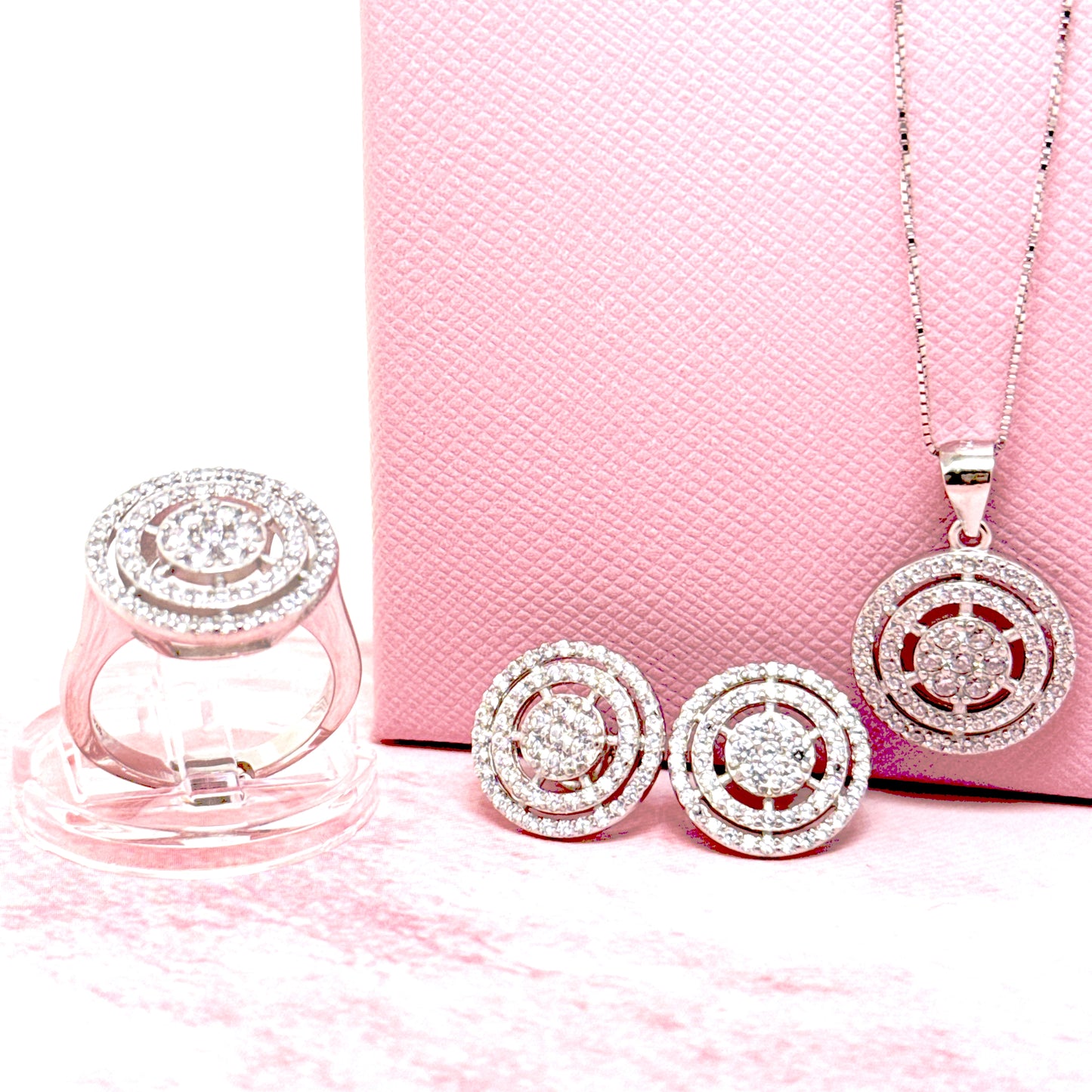PARURE LUXURY