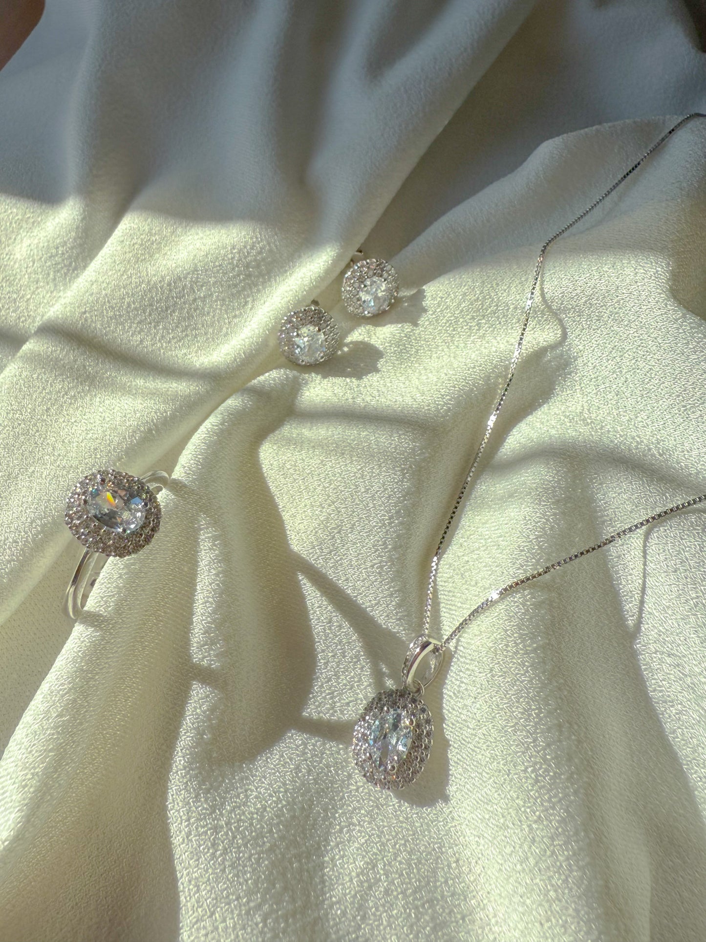 PARURE KATE OVALE