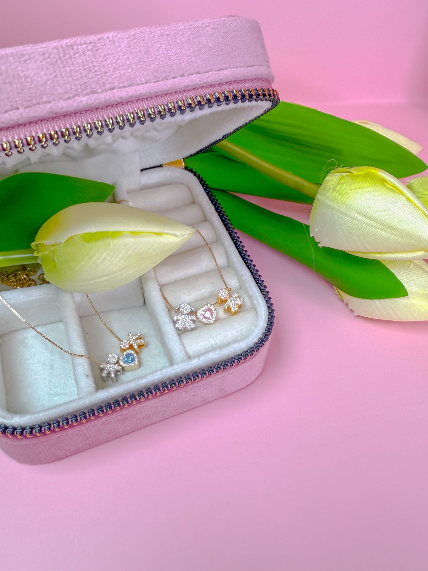 COLLANA BEBE'CON CUORE E PORTAGIOIE(In regalo π)