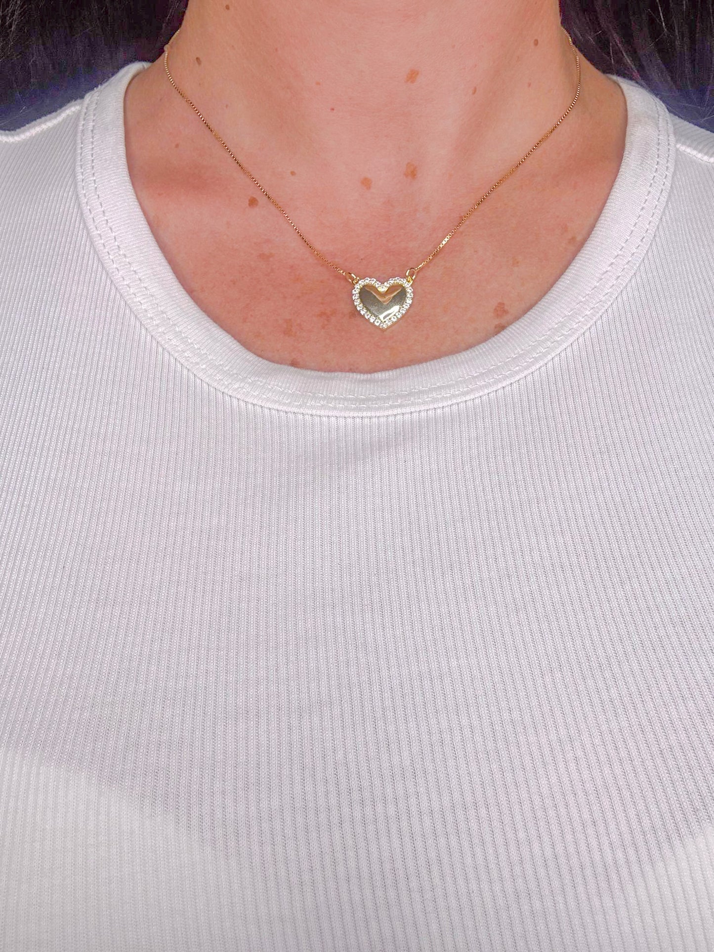 COLLANA CUORE CON BORDO ZIRCONATO