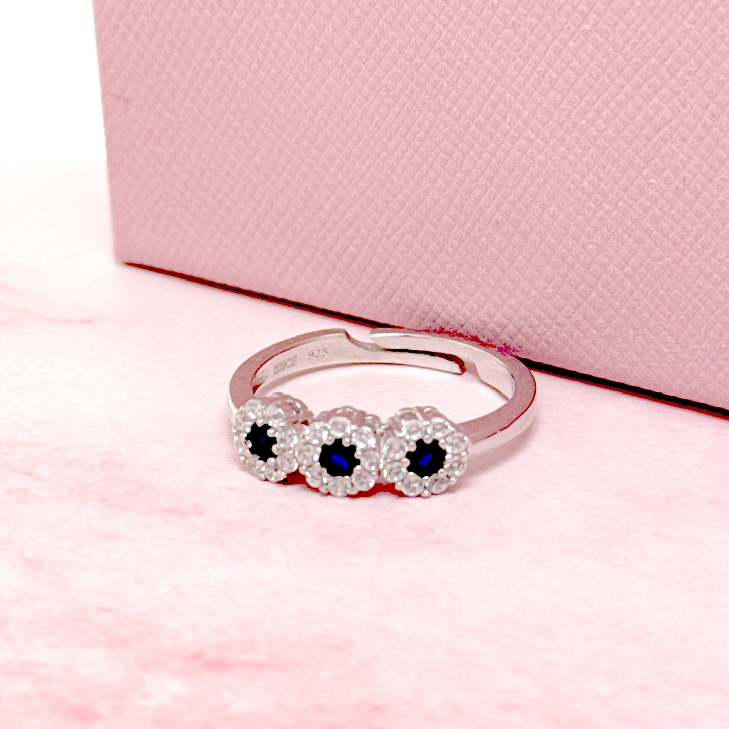 ANELLO MAGIC 3 PIETRE