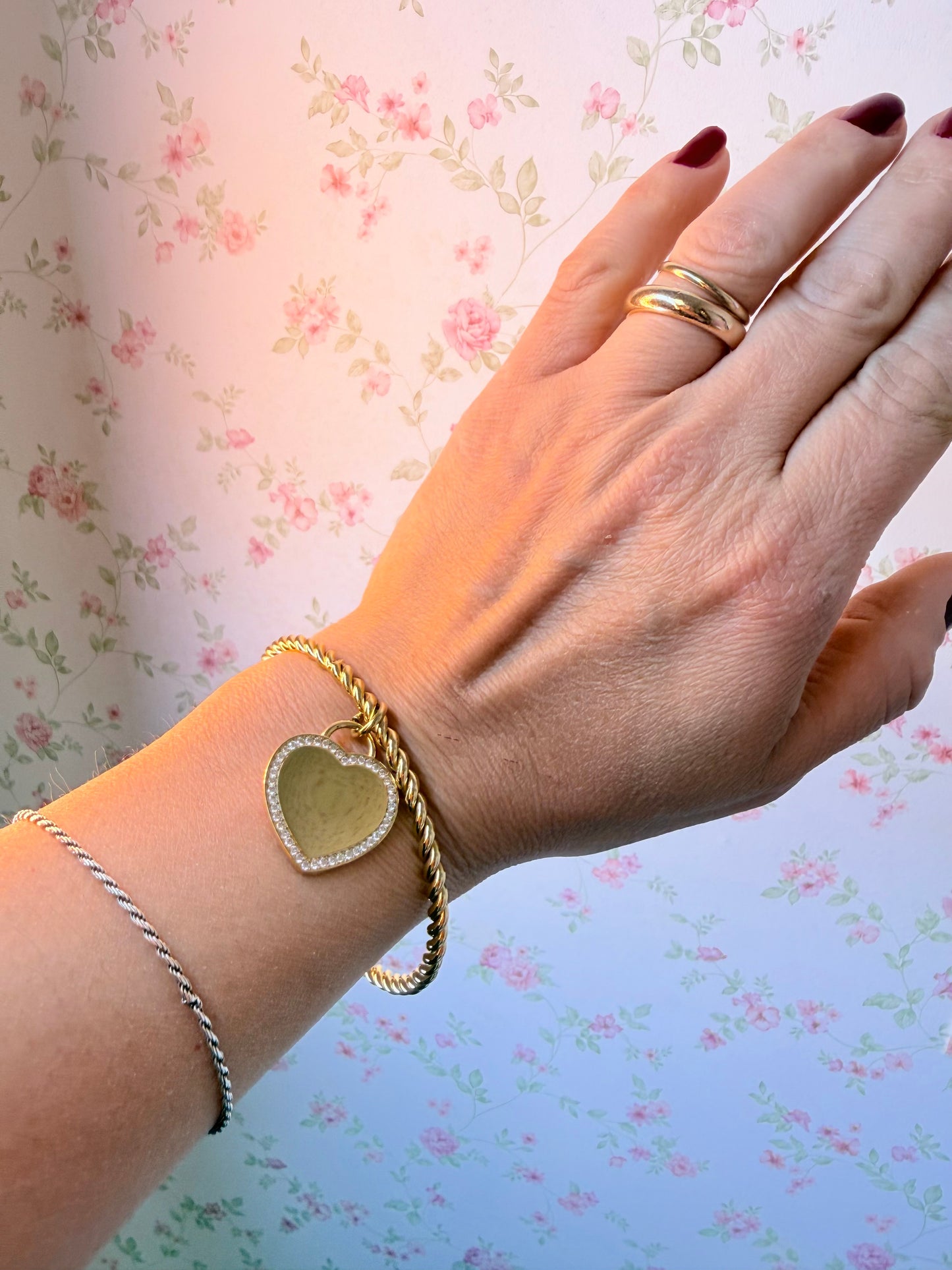 Bracciale  Rigido a Torchion con Cuore Pavé