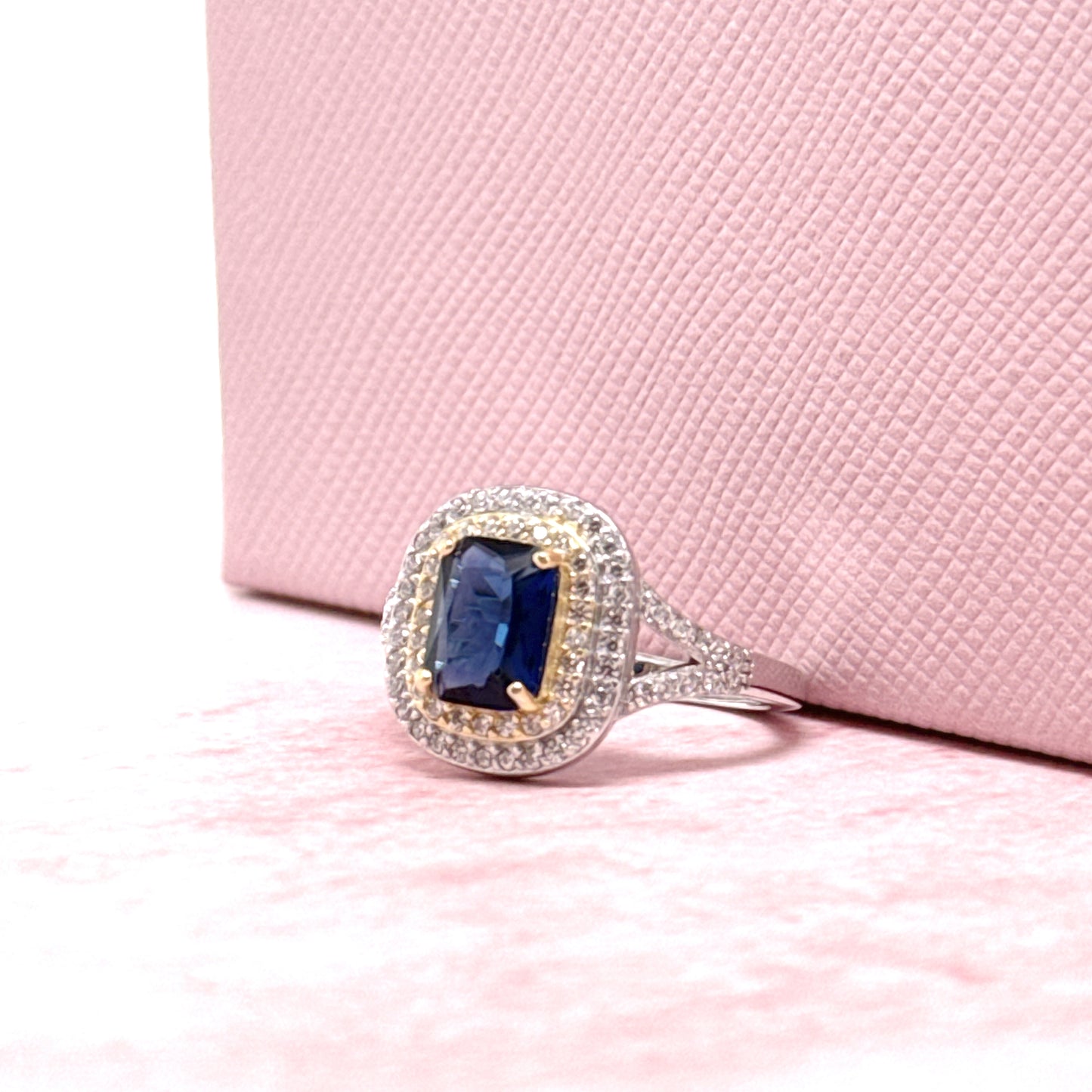 ANELLO ROYAL
