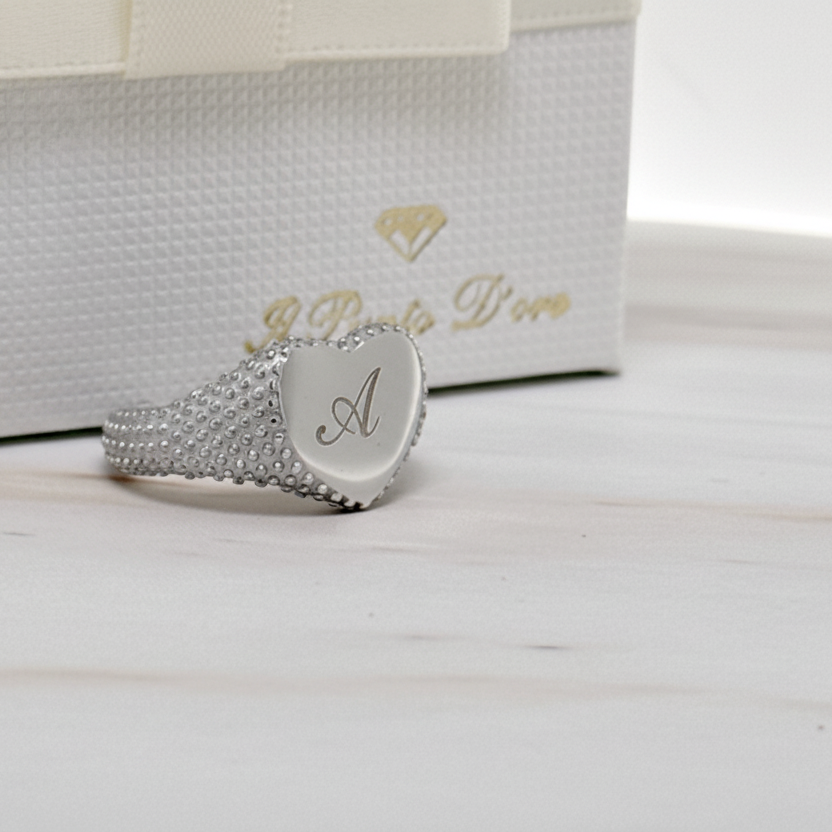 ANELLO CHEVRALIER MARTELLATO