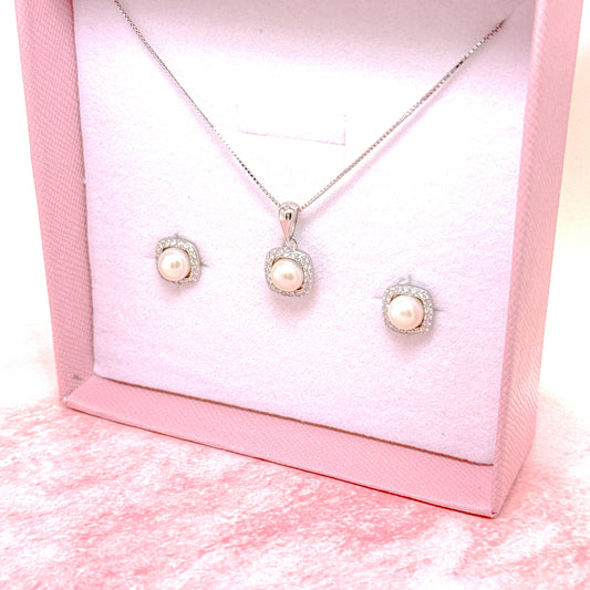 PARURE PERLE IN CERCHIO ZIRCONATO