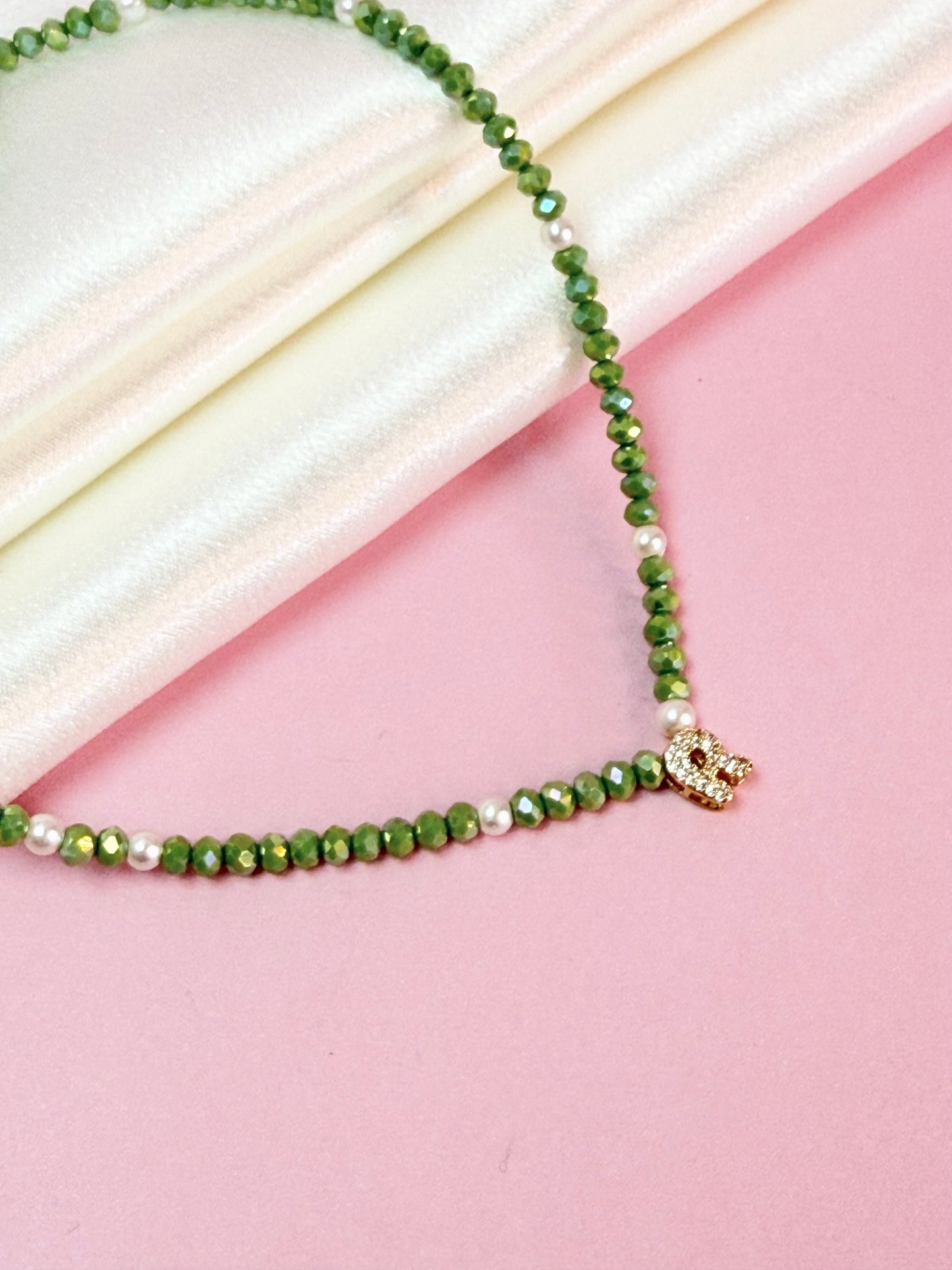 Collana Kora con lettera bubble