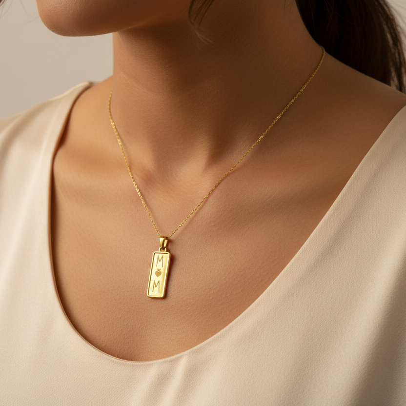 COLLANA TARGHETTA IN TREND