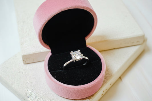 ANELLO SOLITARIO CLASSICO