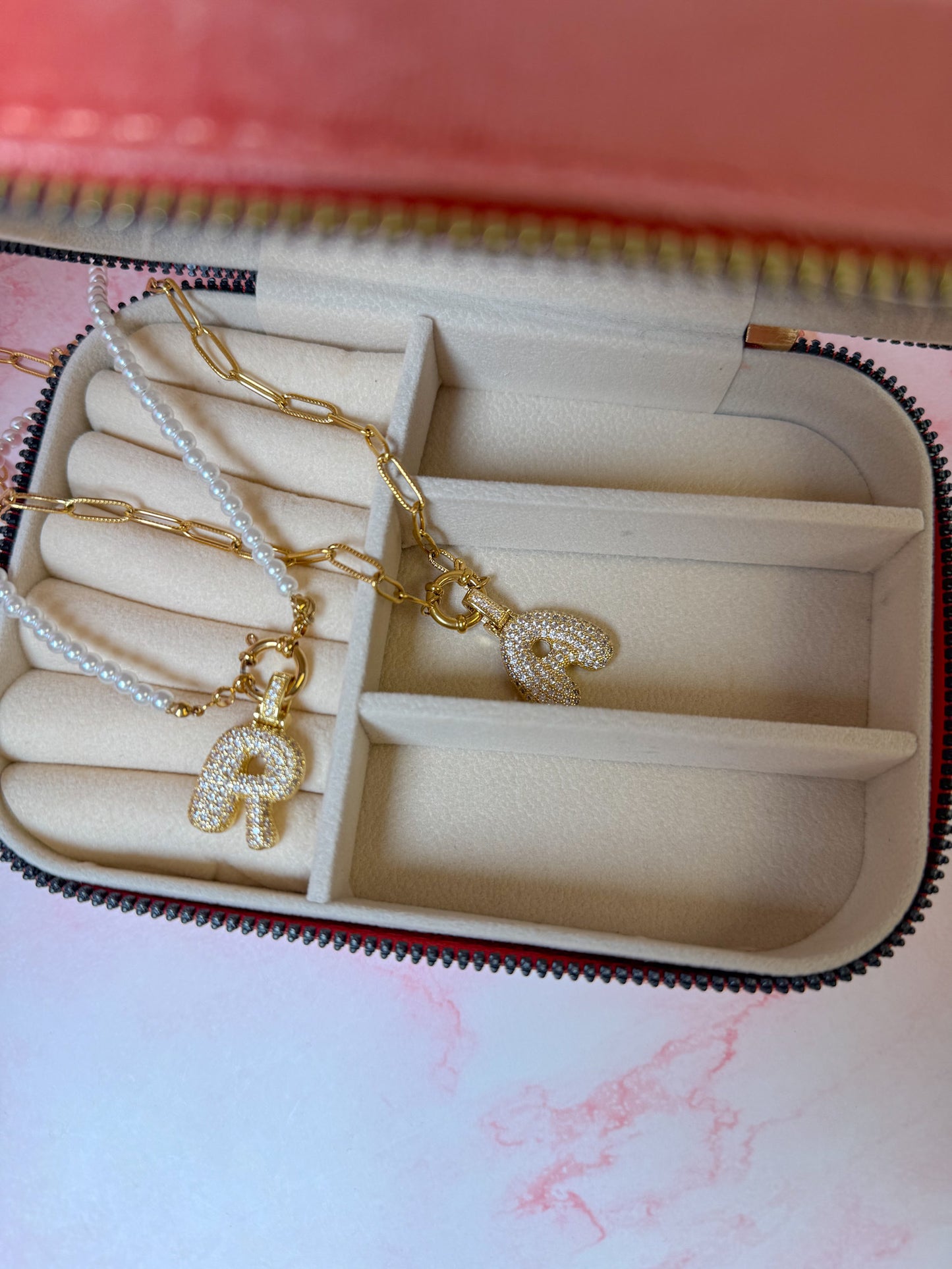 COLLANA LETTERA BUBBLE ZIRCONATA