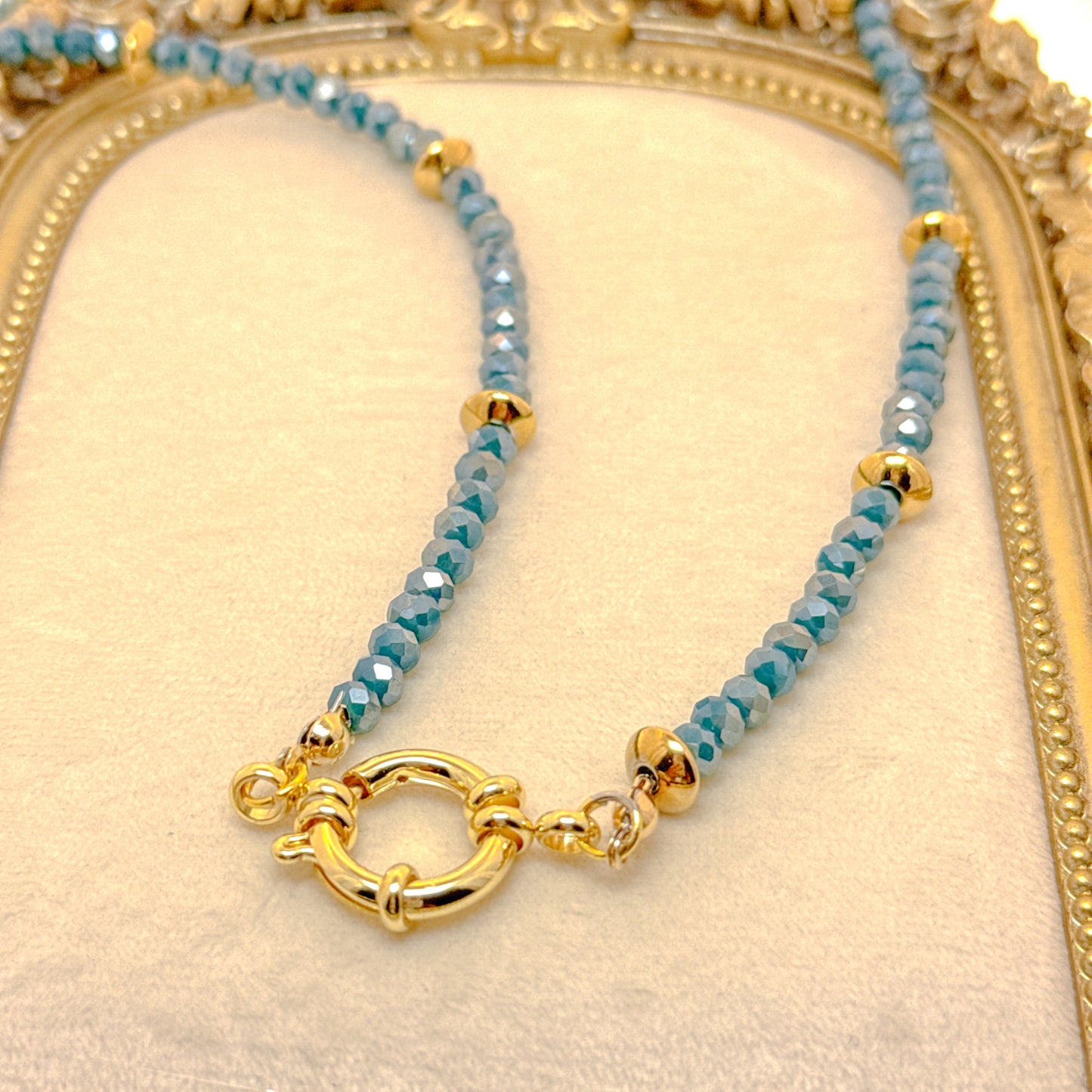 COLLANA KORA