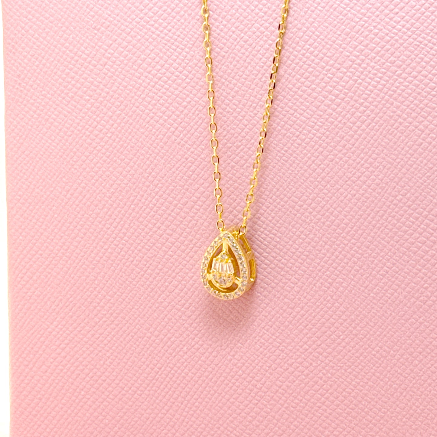 COLLANA GOCCIA ZIRCONATA