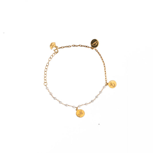 BRACCIALE CON PERLE E CATENA