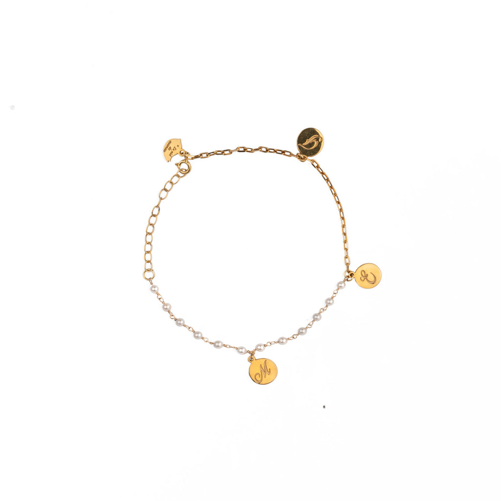 BRACCIALE CON PERLE E CATENA